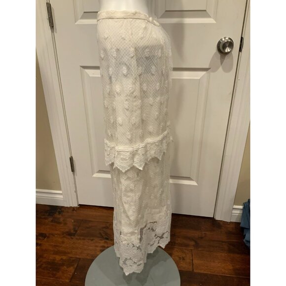 Burberry Off White Long Tiered Lace Straight Skirt, Size 6 (US) 40 (IT) NWT! - Picture 4 of 9